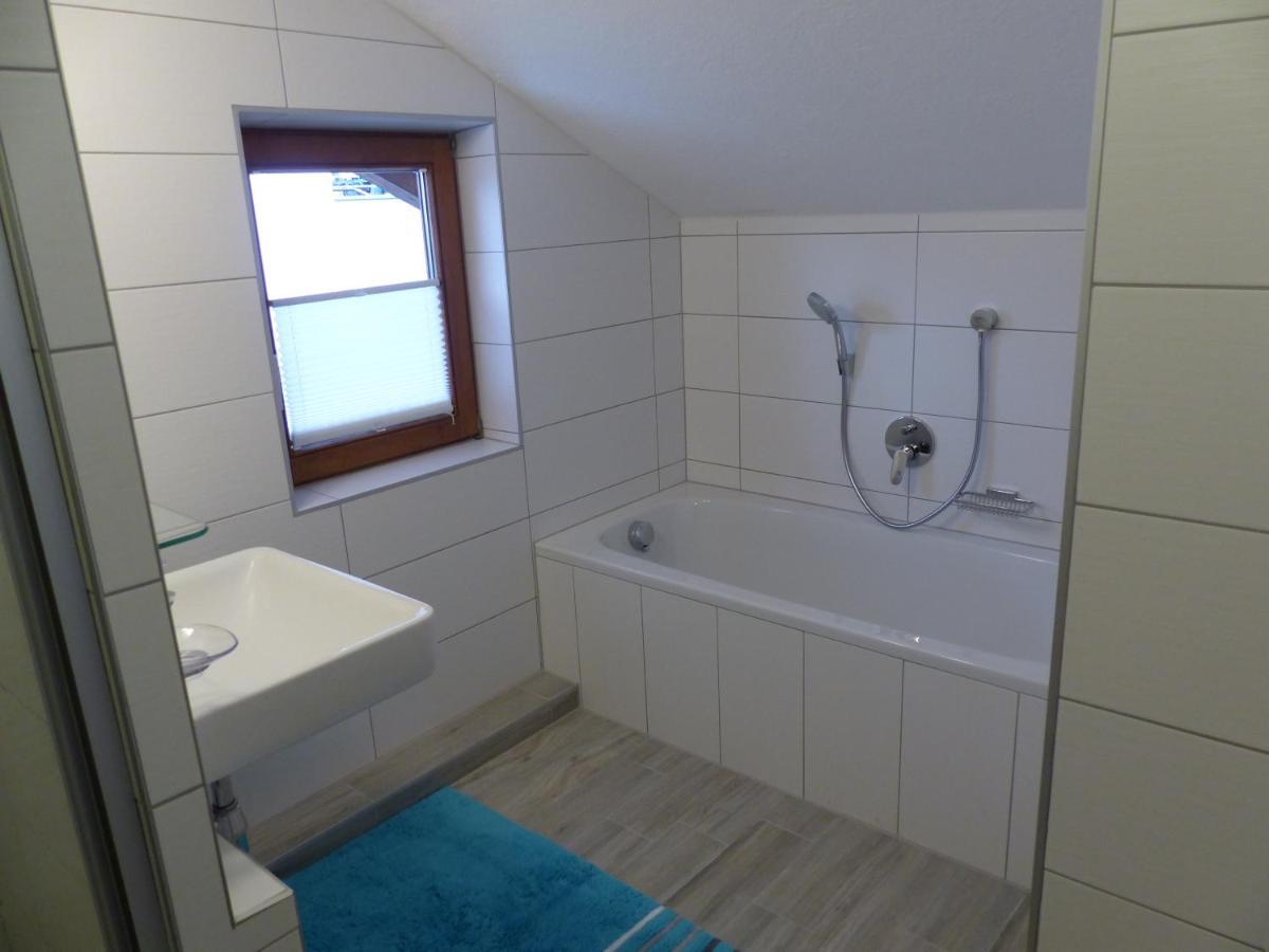 ホテル Haus Wechner カップル エクステリア 写真