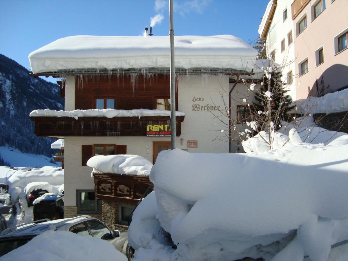 ホテル Haus Wechner カップル エクステリア 写真