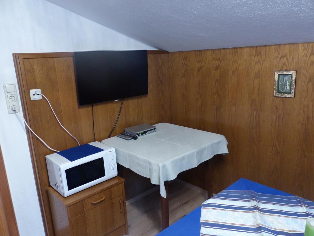 ホテル Haus Wechner カップル 部屋 写真