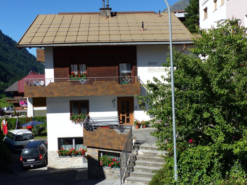 ホテル Haus Wechner カップル エクステリア 写真
