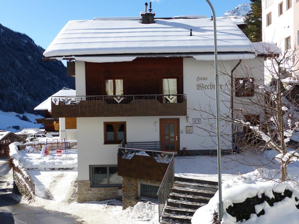 ホテル Haus Wechner カップル エクステリア 写真