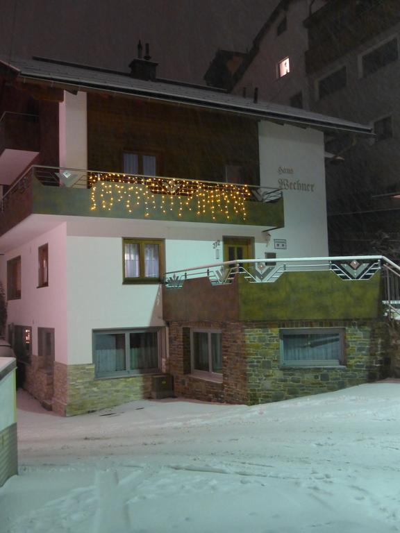 ホテル Haus Wechner カップル エクステリア 写真